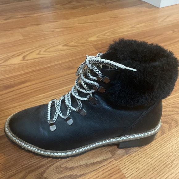 Black booties - Picture 2 of 3